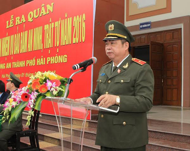 Lãnh đạo CATP Hải Phòng phát lệnh ra quân (Hình:anhp.vn)