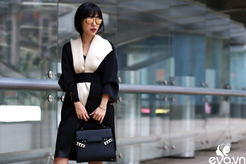 kho roi mat truoc ve thanh lich cua tieu thu ha thanh - 12