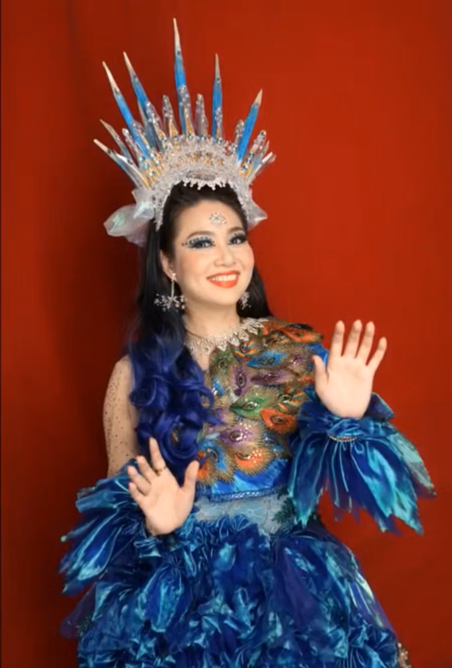 Nghệ sĩ Lê Khánh với vai thiên tiên Thạch Nhũ. Ảnh: Idecaf.