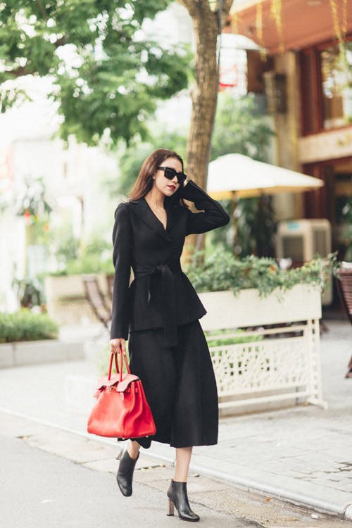 Trà Ngọc Hằng xinh tươi trên phố Hà Nội hình ảnh 5 tra ngoc hang xinh tuoi tren pho ha noi hinh anh 5