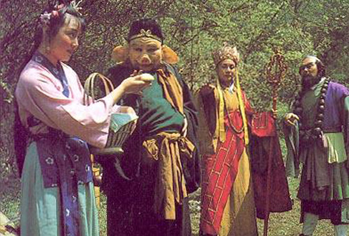 tru-bat-gioi-va-nhung-lan-lanh-du-vi-sap-ai-my-nhan-6