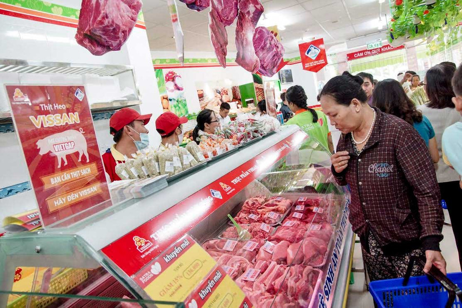 Chính phủ đã tính đến phương án nhập khẩu để bình ổn giá thịt lợn.