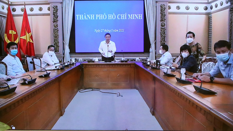 Phó Chủ tịch UBND TPHCM Dương Anh Đức phát biểu tại cuộc họp. Ảnh: VGP/Đình Nam.