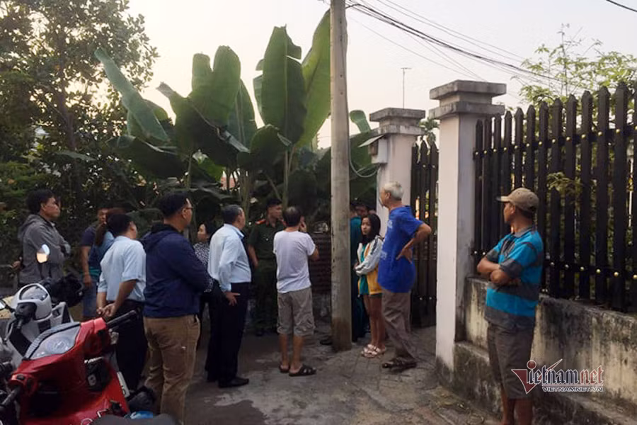 Cháy nhà trong hẻm nhỏ ở Sài Gòn, 5 người một nhà tử vong