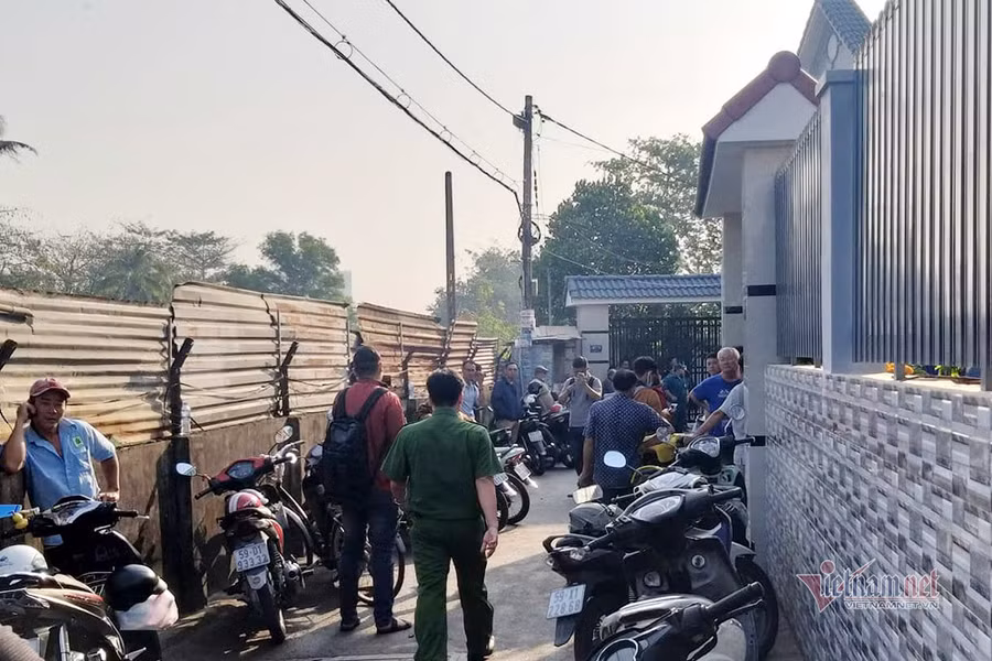 Cháy nhà trong hẻm nhỏ ở Sài Gòn, 5 người một nhà tử vong