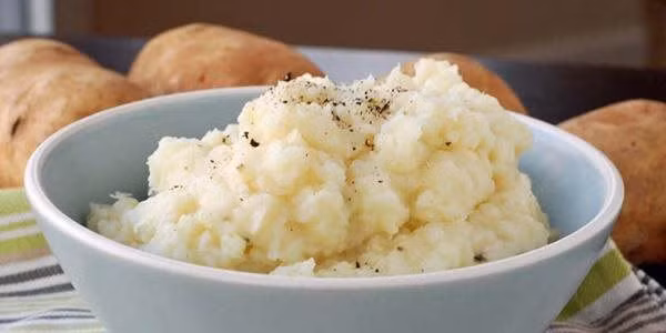 lay 1 nam gao tron xi mang, chuot lu luot "doi non" ra di, muon doi khong dam ben mang - 4