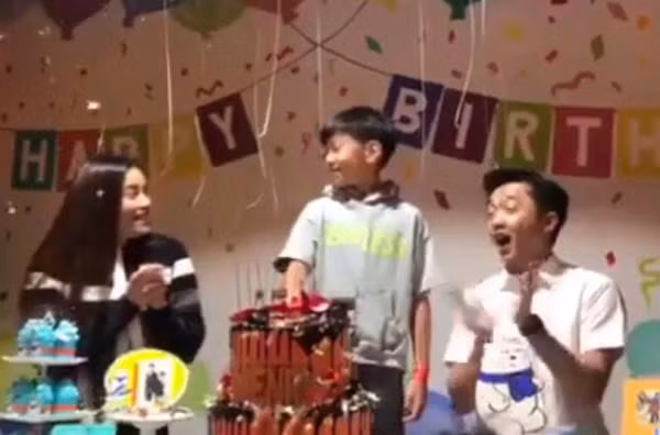 Hồ Ngọc Hà và Cường Đô La cùng tổ chức sinh nhật cho con trai. Ảnh: Ảnh chụp màn hình.