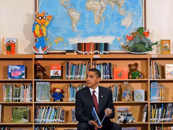 Hé lộ thu nhập khủng từ công việc ít ai biết tới của gia đình cựu Tổng thống Obama sau khi nghỉ hưu và cách tiêu tiền gây bất ngờ của họ-21