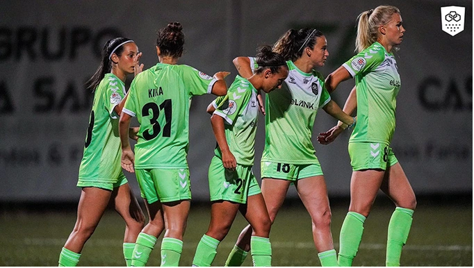 Lank FC tìm lại được niềm vui chiến thắng sau 5 trận toàn thua và hòa. Lank FC tìm lại được niềm vui chiến thắng sau 5 trận toàn thua và hòa.