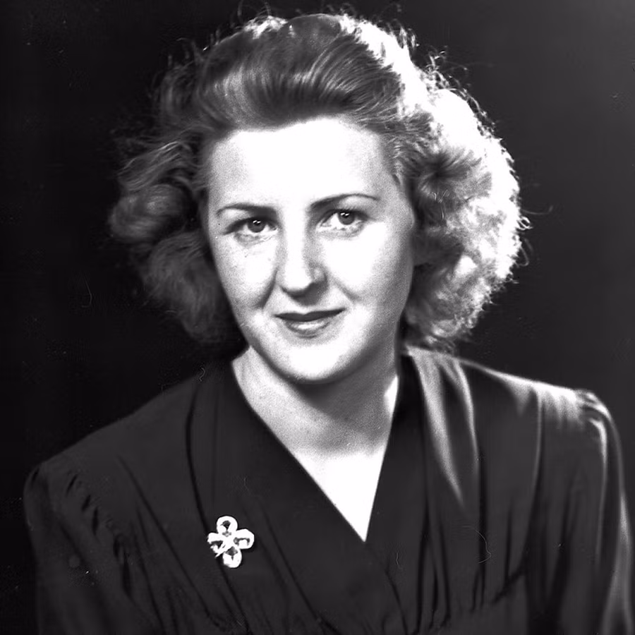 Eva Braun (1912 - 1945).