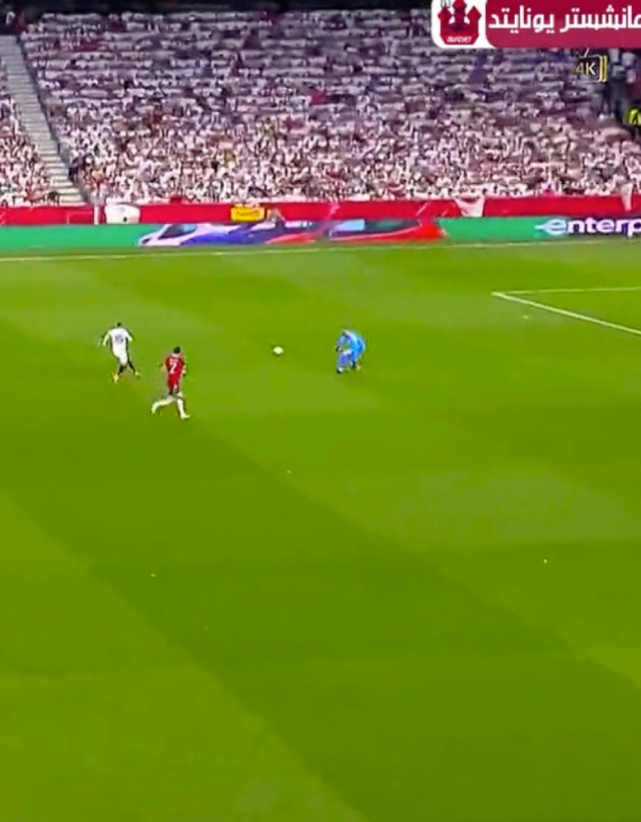 Cổ động viên Man Utd nổi giận vì sai lầm của De Gea ảnh 1