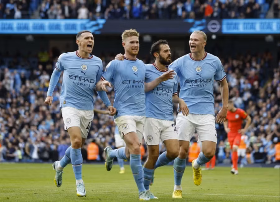 Kevin De Bruyne và Erling Haaland giúp Manchester City hạ Brighton 3-1.