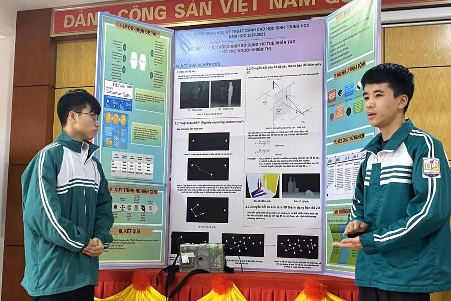 Các CLB chia sẻ kinh nghiệm học tập rất hiệu quả. Các CLB chia sẻ kinh nghiệm học tập rất hiệu quả.