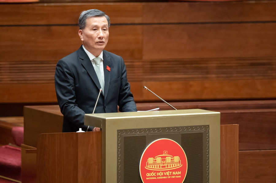 Ủy viên Ủy ban Thường vụ Quốc hội, Chủ nhiệm Ủy ban Khoa học, Công nghệ và Môi trường của Quốc hội Lê Quang Huy.