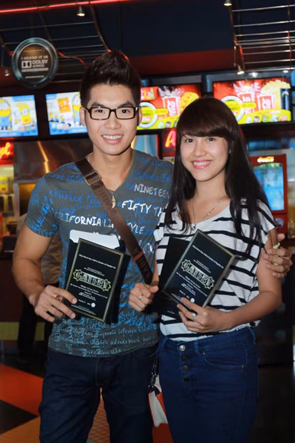 Cuối tháng 2/2013, chị gái Hoàng My trở thành tâm điểm chú ý với nghi án hẹn hò với người mẫu Trương Nam Thành.