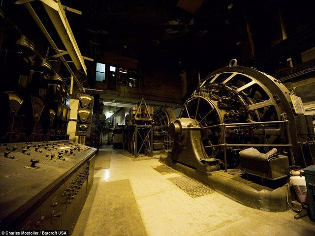 Hé lộ căn hầm bí mật làm nên chiến thắng trong Thế chiến II