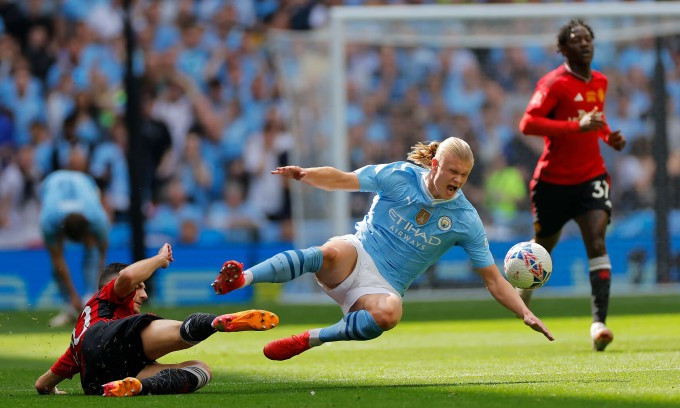 Erling Haaland tịt ngòi trận chung kết FA Cup giữa Man City và Man Utd tối 25/5. Erling Haaland tịt ngòi trận chung kết FA Cup giữa Man City và Man Utd tối 25/5.