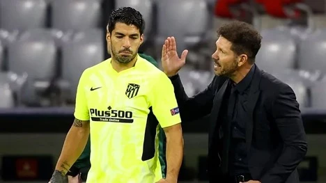 Simeone phấn khích vì nghe tin Atletico Madrid chiêu mộ Suarez.