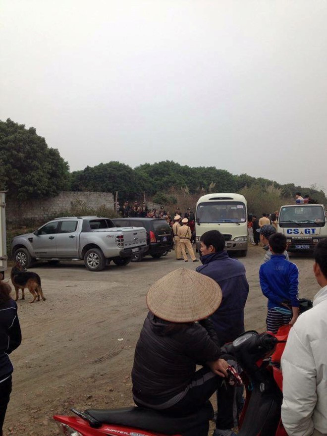 Đưa tang vật về Công an tỉnh để chuẩn bị điều tra, xử lý. Ảnh: facebook