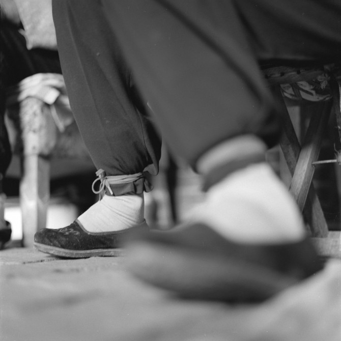 Chuyện những phụ nữ cuối cùng mang đôi chân gót sen - Ảnh 5 Chuyện những phụ nữ cuối cùng mang đôi chân gót sen - Ảnh 5