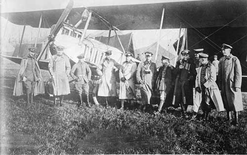 Ảnh hiếm về các loại máy bay chiến đấu “đồ cổ” thời Thế chiến I - ảnh 2