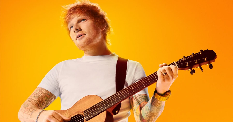 Nam ca sĩ kiêm nhạc sĩ người Anh Ed Sheeran.