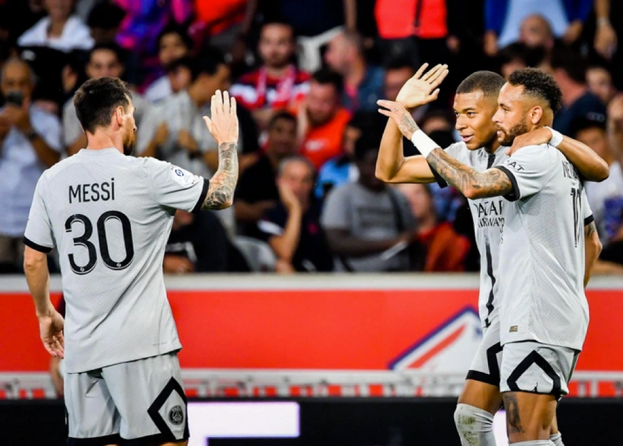 Neymar - Mbappe - Messi cùng nhau tỏa sáng giúp PSG thắng địch thủ Lille 7-1 hôm 22/8. Neymar - Mbappe - Messi cùng nhau tỏa sáng giúp PSG thắng địch thủ Lille 7-1 hôm 22/8.