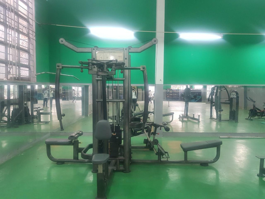Một góc phòng tập Gym tại trường THPT Nguyễn An Ninh.