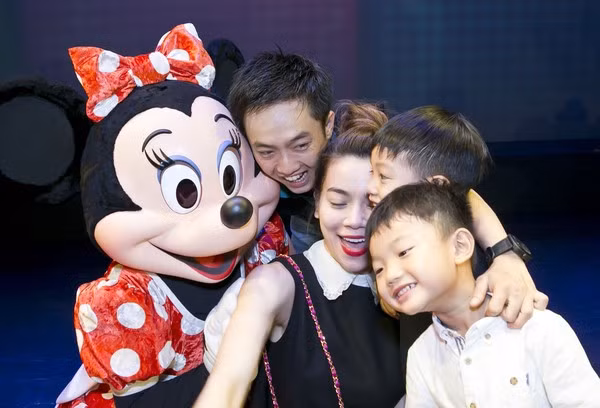 Những hình ảnh “ấm ấp” của gia đình Hà Hồ - Cường Đô La hậu ly hôn