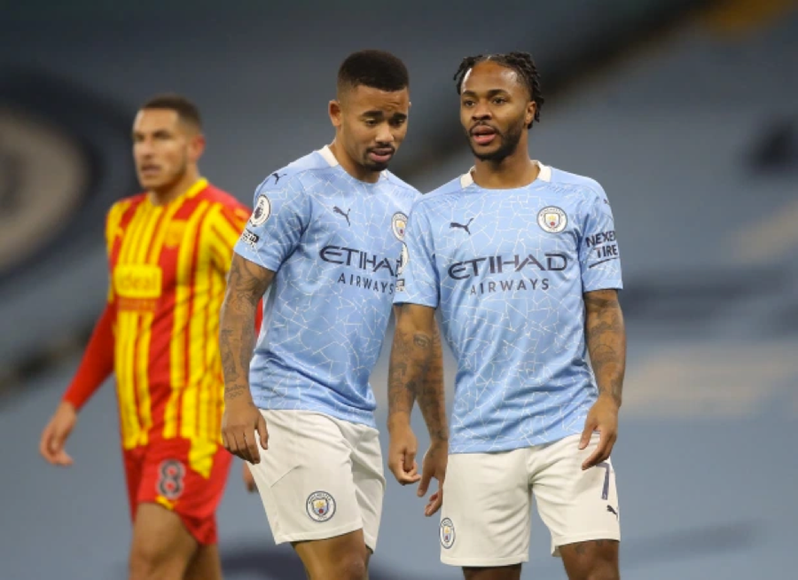 Sterling và Jesus được đem ra làm "mồi nhử" để Man City lấy Kane từ Tottenham.