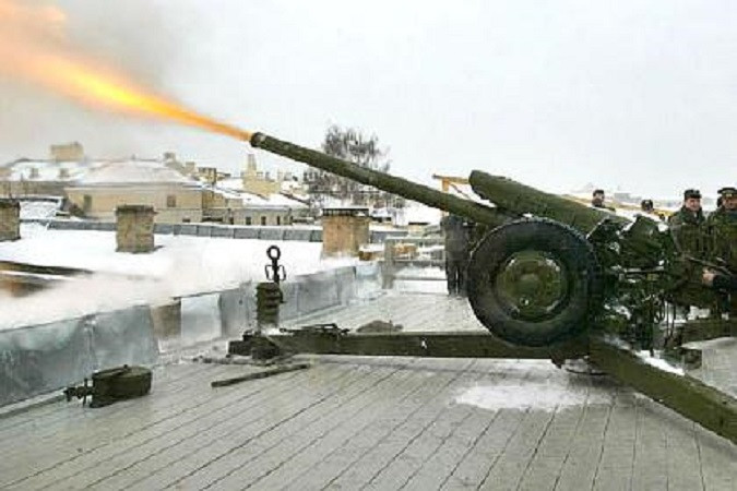 Theo xu hướng đặc trưng của thời đại hiện nay, D-30 có thể tiêu diệt các phi hành đoàn UAV, khiến đối phương không còn khả năng trinh sát và tấn công.