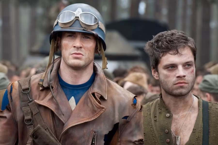 Tham gia Captain America: The First Avenger (2011), nhưng rõ ràng Stan gần như chìm nghỉm bên cạnh bạn diễn Chris Evans. Ảnh: Disney Tham gia Captain America: The First Avenger (2011), nhưng rõ ràng Stan gần như chìm nghỉm bên cạnh bạn diễn Chris Evans. Ảnh: Disney