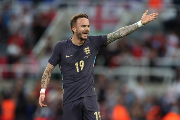 James Maddison đã bị HLV Gareth Southgate loại khỏi đội tuyển Anh dự EURO 2024. James Maddison đã bị HLV Gareth Southgate loại khỏi đội tuyển Anh dự EURO 2024.