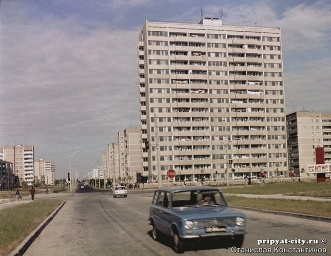 Hoang lạnh thành phố “ma” sau thảm họa Chernobyl ảnh 4 Hoang lạnh thành phố “ma” sau thảm họa Chernobyl ảnh 4