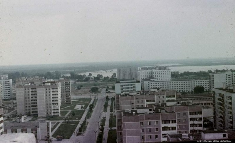Hoang lạnh thành phố “ma” sau thảm họa Chernobyl ảnh 9 Hoang lạnh thành phố “ma” sau thảm họa Chernobyl ảnh 9