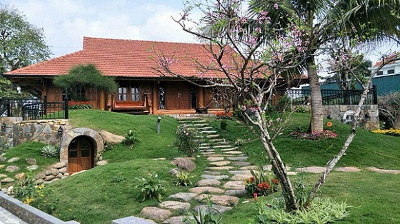 cơ ngơi của nghệ sĩ đóng Táo Quân 0 Táo Quân, Quang Thắng, Xuân Bắc, Công Lý, Quốc Khánh, Minh Quân, Vân Dung, Chí Trung, Tự Long