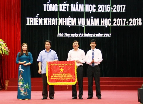 Phú Thọ: Dẫn đầu phong trào thi đua “Đổi mới sáng tạo trong dạy và học”