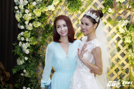 Ngọc Trinh đội mưa, diện Ngoc Trinh doi mua, dien