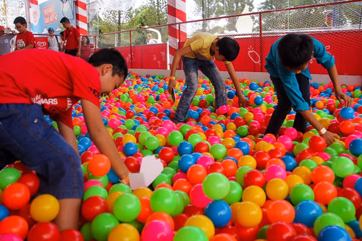 Mùa hè của các con phải là thế này…