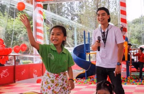 Mua he cua cac con phai la the nay… - Anh 5