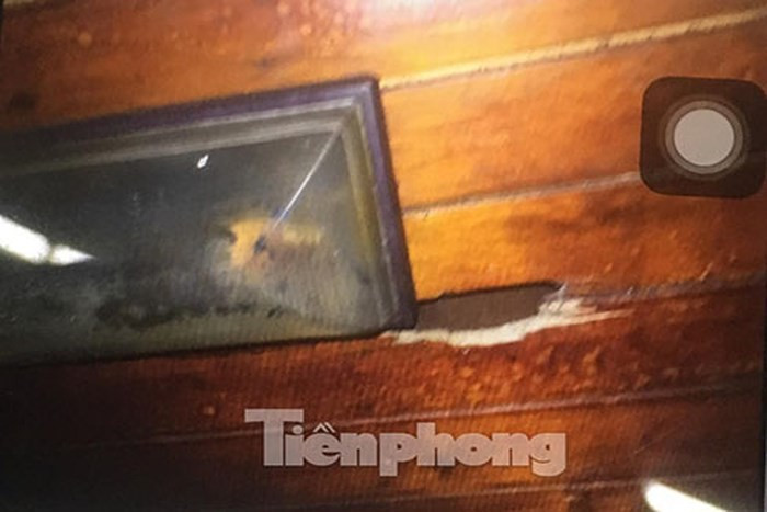 Hé lộ thủ đoạn quay lén khách nữ tắm của nhân viên trên tàu du lịch tại Hạ Long - Ảnh 1. Hé lộ thủ đoạn quay lén khách nữ tắm của nhân viên trên tàu du lịch tại Hạ Long - Ảnh 1.