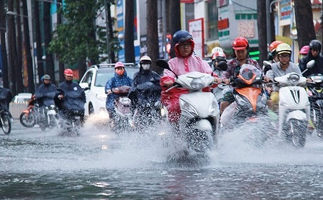 Ngày nắng nóng, chiều và đêm có mưa dông (Ảnh minh họa) Ngày nắng nóng, chiều và đêm có mưa dông (Ảnh minh họa)