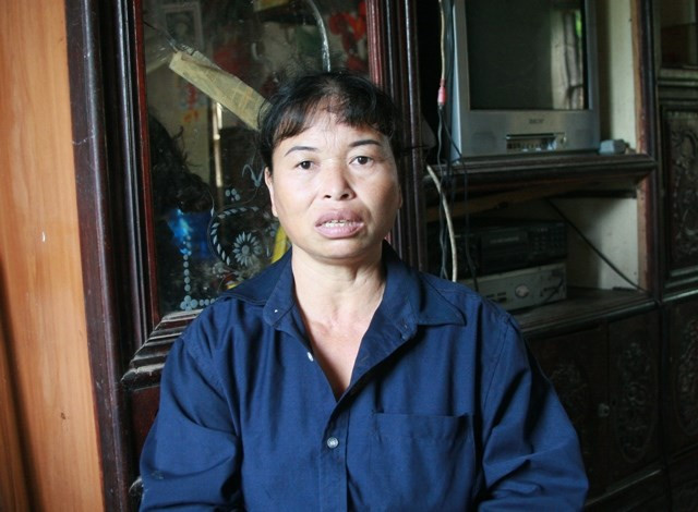 Vợ ông Chấn: “Gia đình tôi đang nợ hơn 500 triệu đồng“ ảnh 1 Vợ ông Chấn: “Gia đình tôi đang nợ hơn 500 triệu đồng“ ảnh 1