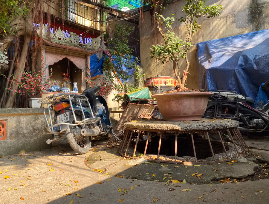 Giếng Ngọc, công trình văn hóa lịch sử một thời bị lãng quên, mai một cần sớm được trùng tu. Ảnh: TG.