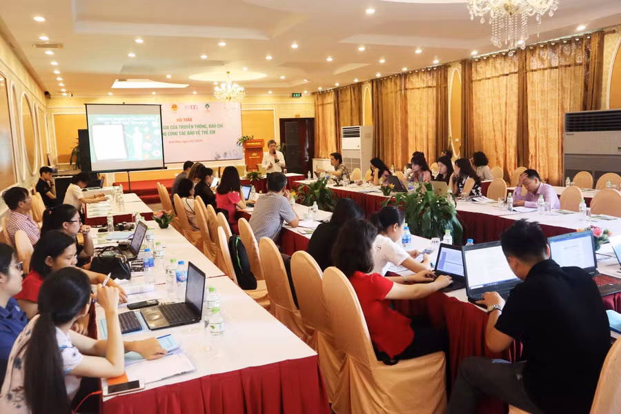  Hội thảo có sự tham gia của hơn 50 nhà báo, phóng viên tại miền Bắc