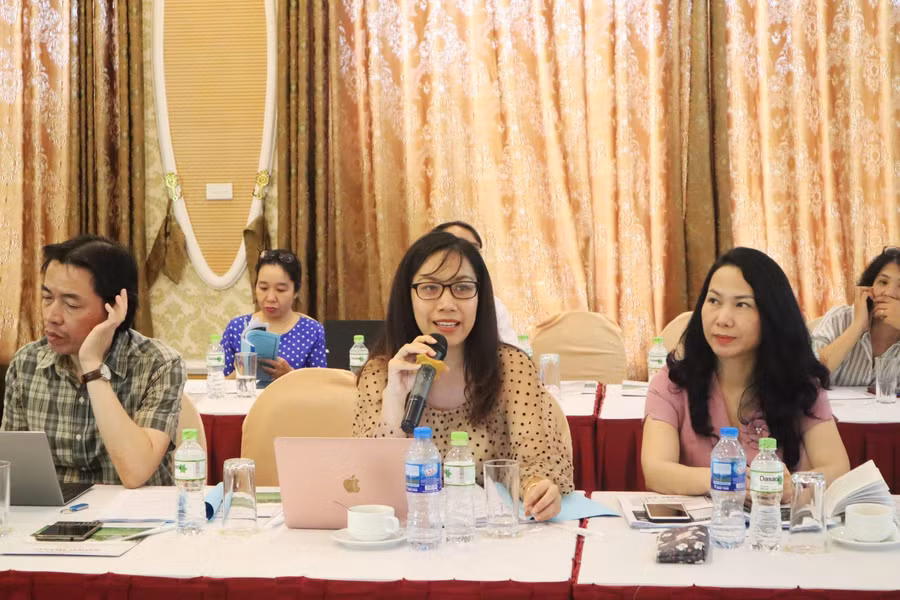 Các đại biểu tham gia hội thảo