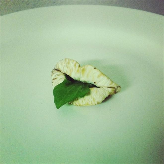 Cô mong rằng, sự sáng tạo này có thể đem đến niềm vui cho mọi người mỗi ngày. Nghệ sĩ người Úc mong rằng sự sáng tạo của cô có thể tạo niềm vui cho mọi người mỗi ngày. (Boredpanda)