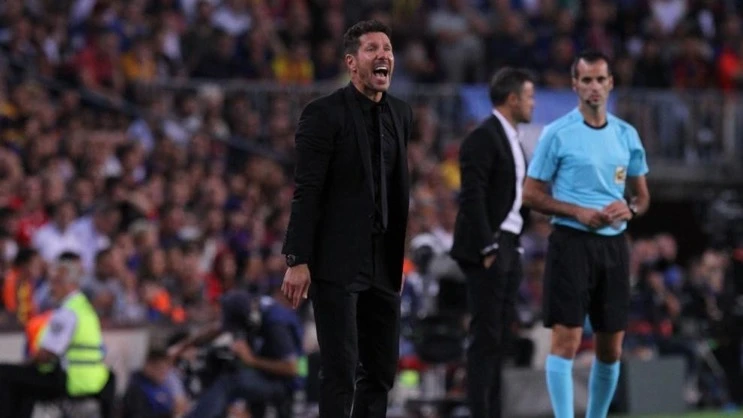 Simeone chưa thể giúp Atletico Madird thắng tại Nou Camp.