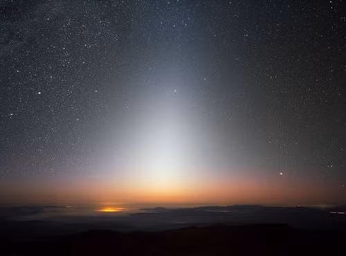 Ánh sáng hoàng đạo. Ảnh: ESO/Y. Anh-9220-1423468630.jpg