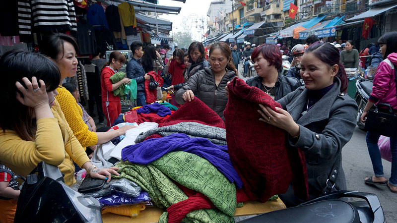 Hà Nội, mua bán, chen chân